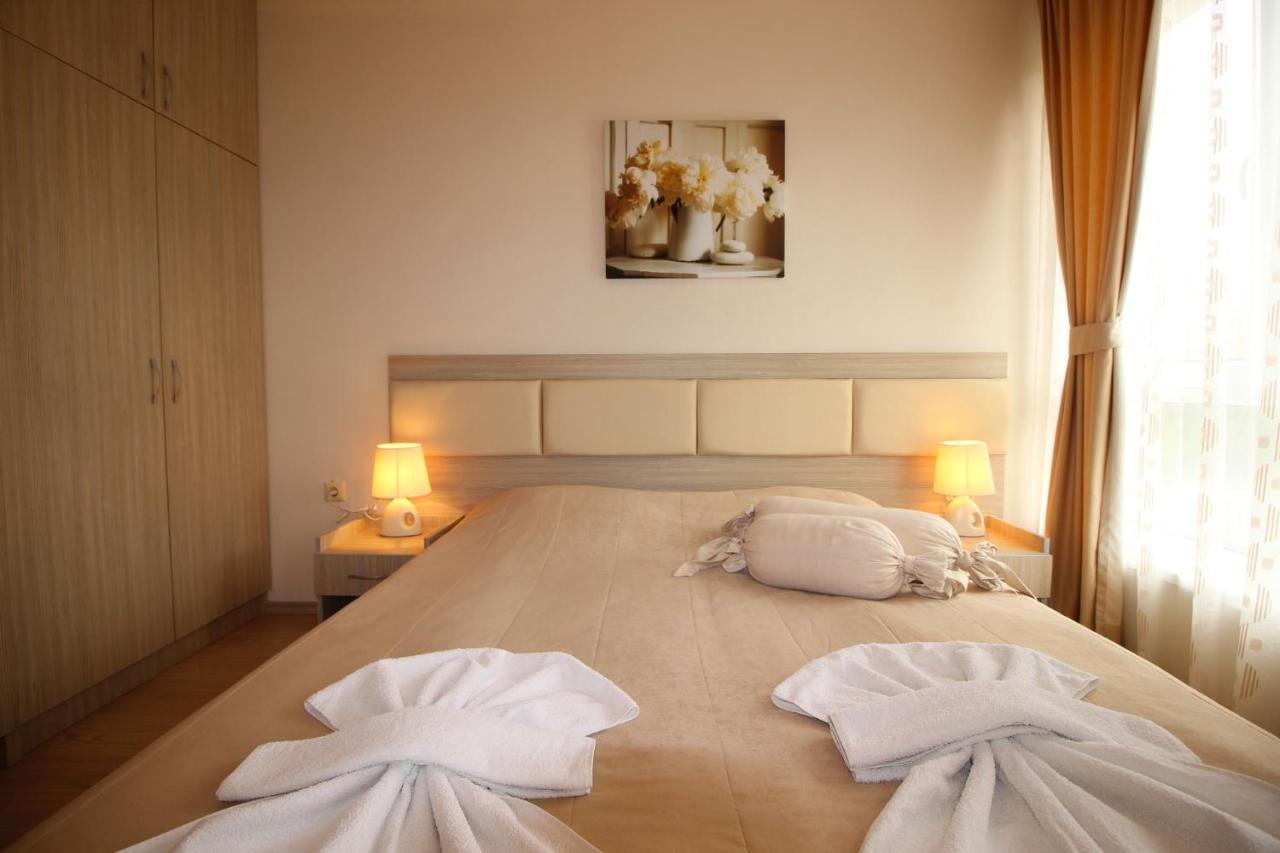 Allia Apartments Ravda ภายนอก รูปภาพ