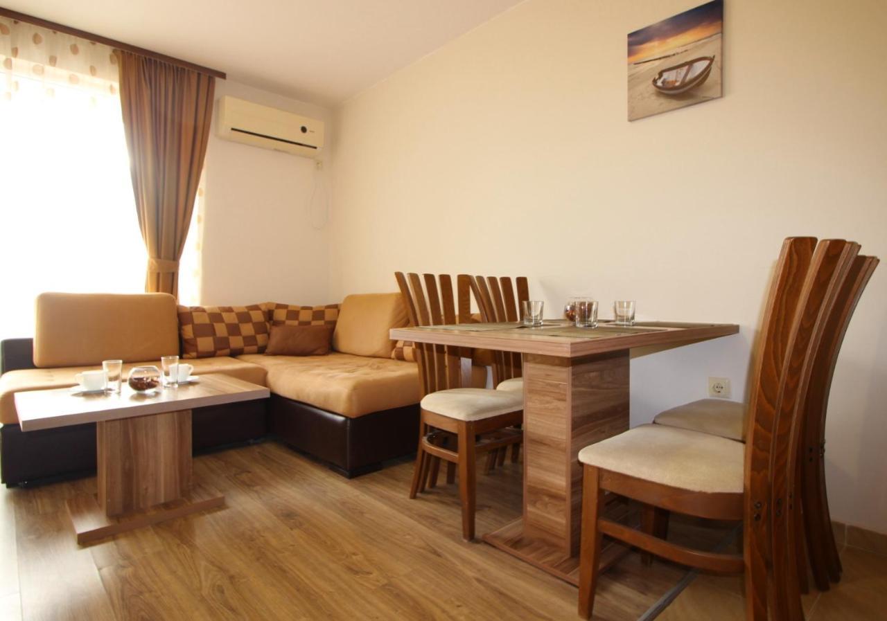 Allia Apartments Ravda ภายนอก รูปภาพ